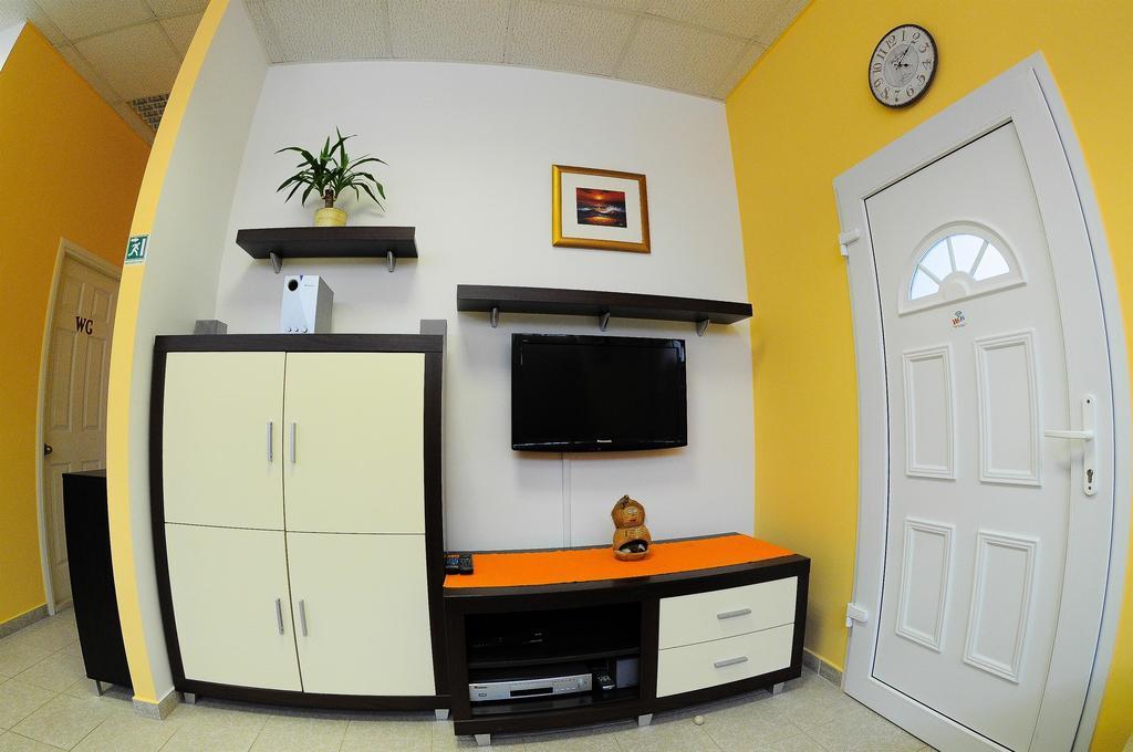 Apartments Marija Petricevic Podstrana Phòng bức ảnh