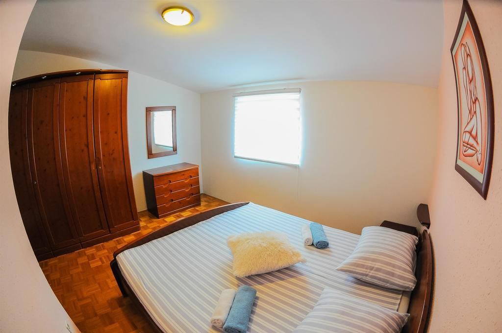 Apartments Marija Petricevic Podstrana Phòng bức ảnh