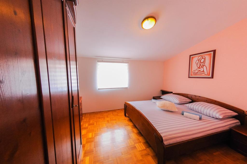Apartments Marija Petricevic Podstrana Phòng bức ảnh